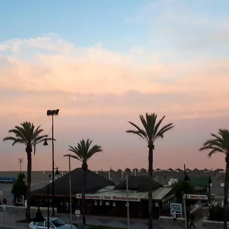 Апартаменты Lido Beachfront Торремолинос